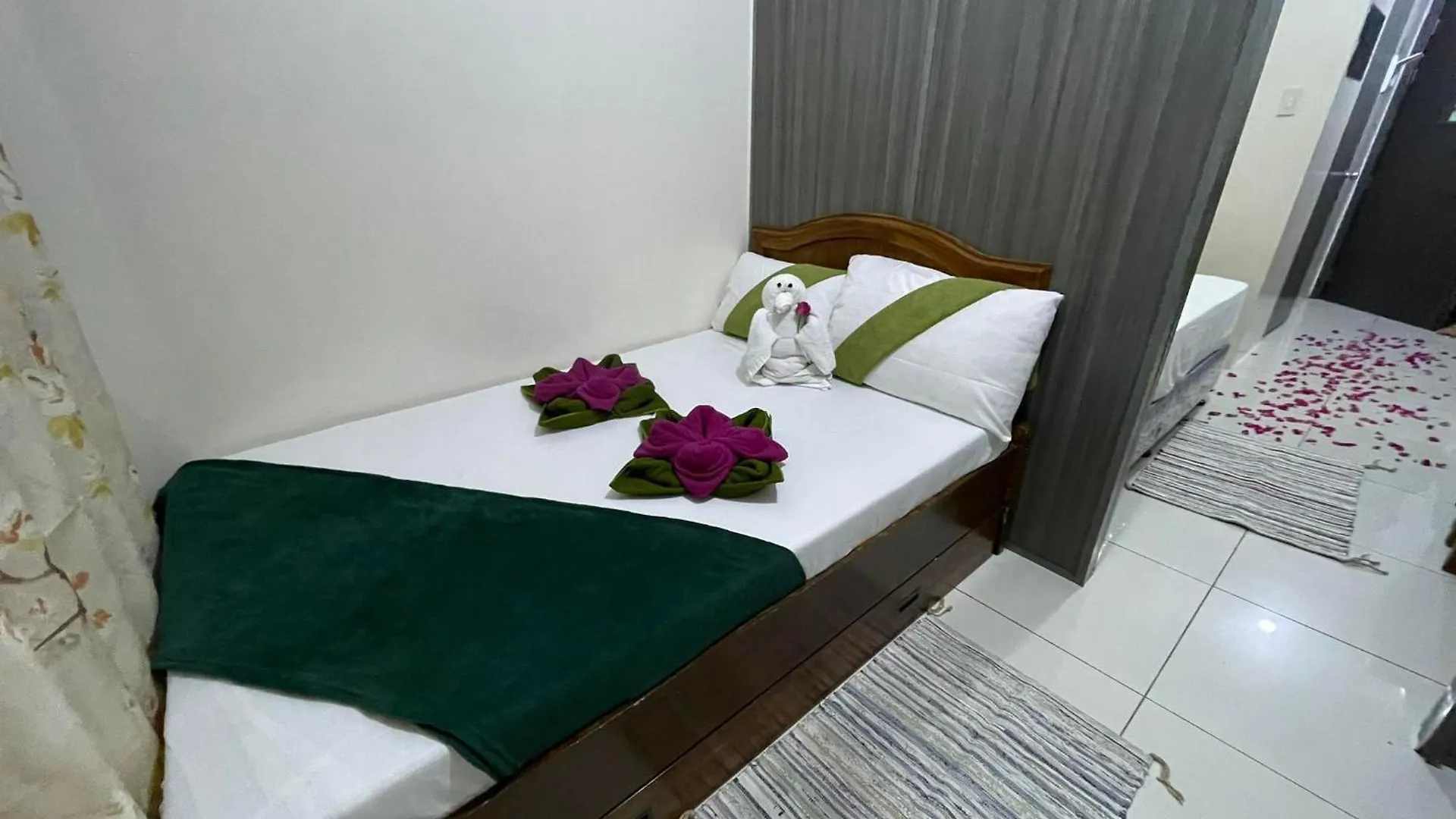 Green Residences Stays By Pbyy Manila Aparthotel