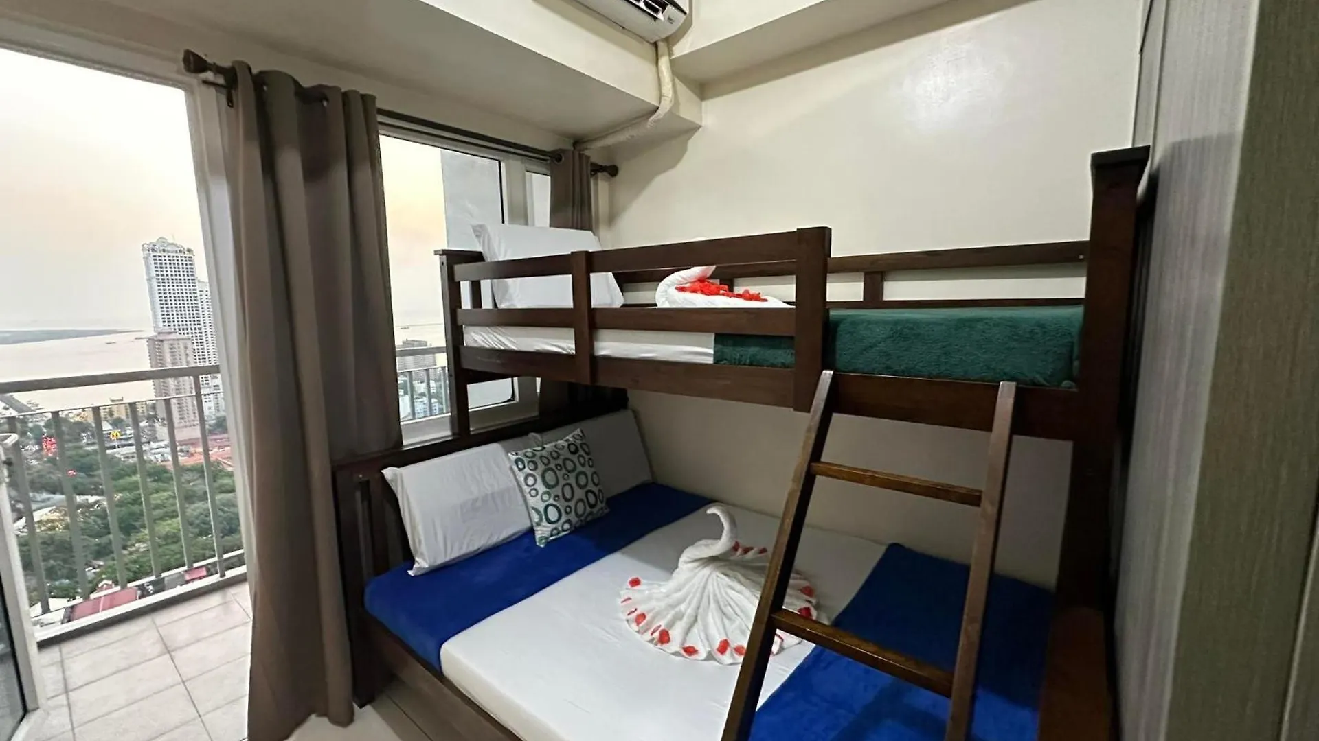 Aparthotel Green Residences Stays By Pbyy Manila
